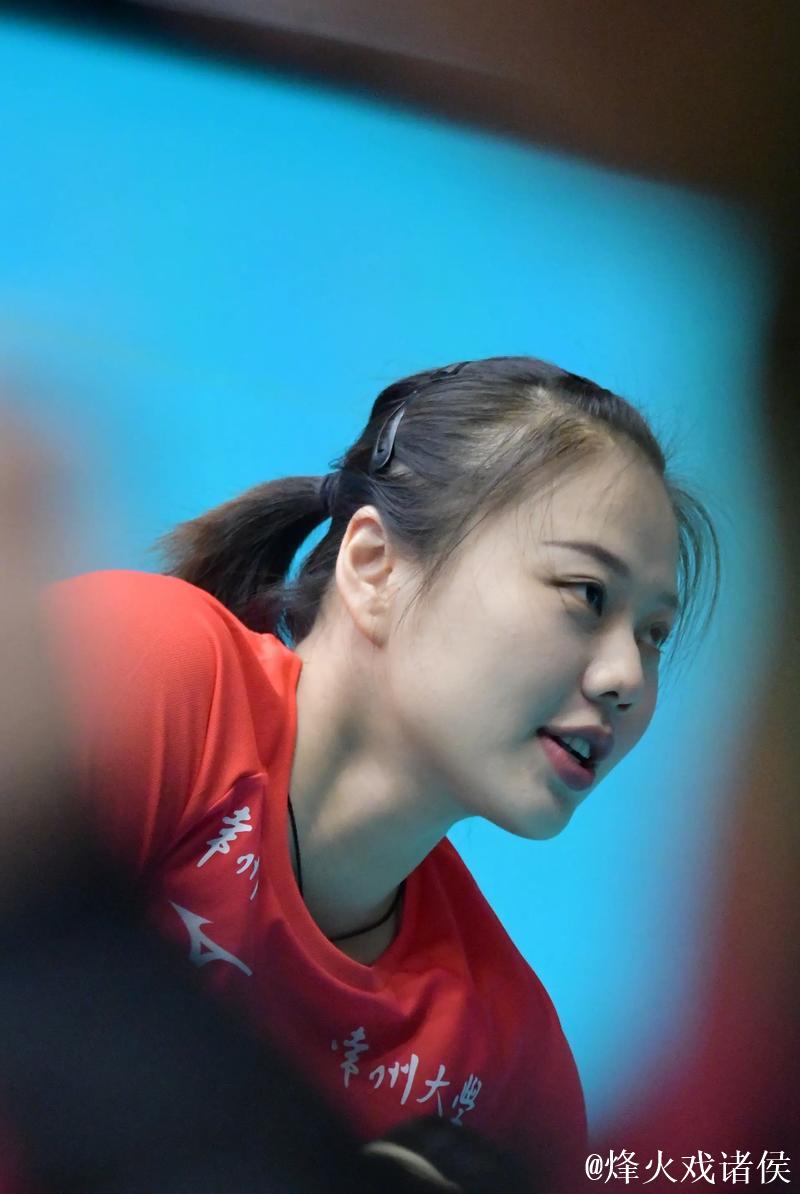 龚翔宇：中国女排潜力无限 队伍未来将更加强大